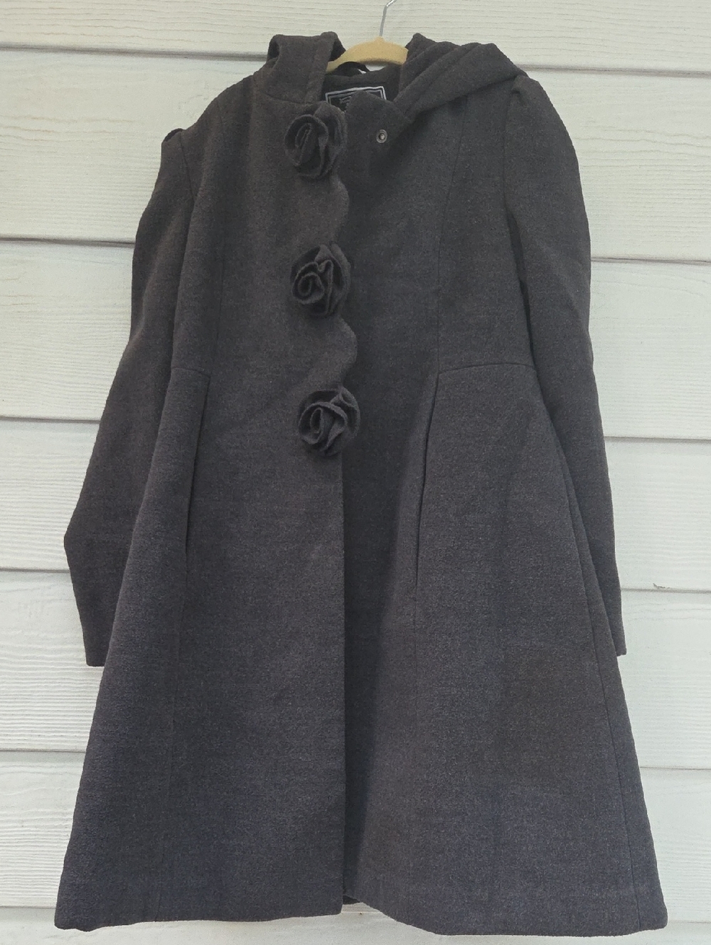 Rothschild Dark Gray Hooded Wool Coat with Rosette Buttons